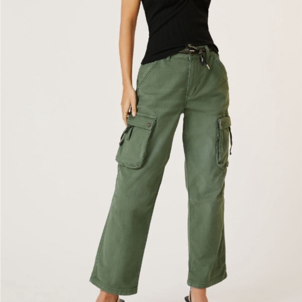 Anthropologie Pilcro Cargo Utility pants 27 Tall